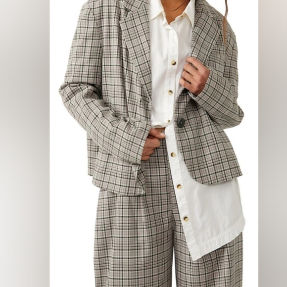We The Free Free People Cali Boxy Blazer in Neutral Combo Size Medium - Picture 2 of 10